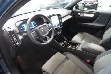Volvo XC40 - 11