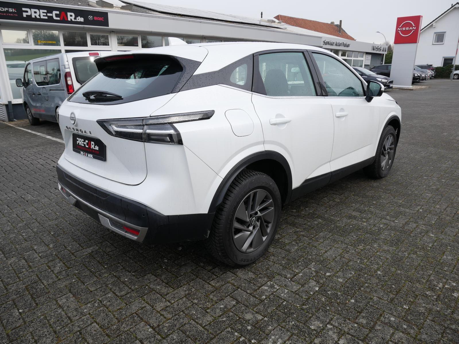 Nissan Qashqai 1.3 DIG-T MHEV 6MT Acenta  360°Kamera