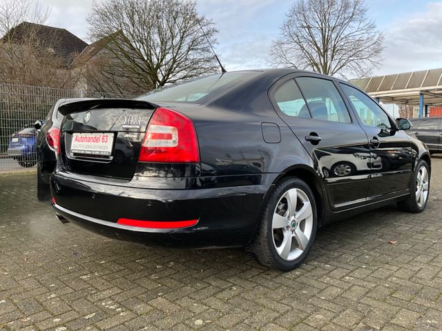 Skoda Octavia Lim. Sport Edition*49TKM*1Hand*Klima*Ser