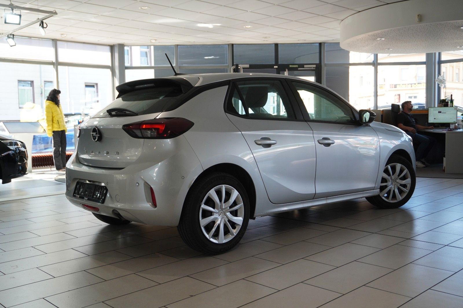 Fahrzeugabbildung Opel Corsa F 1.2 FACELIFT NAVI/LED/KAMERA/VIRTU./DAB+