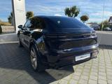 Porsche Macan Turbo |Augmented Reality Head-Up Display - : Allradantrieb