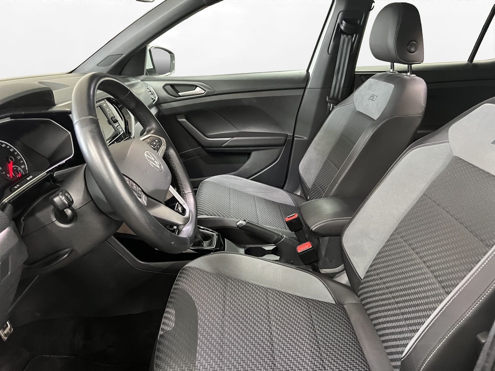 Volkswagen T-Cross - Bild 15
