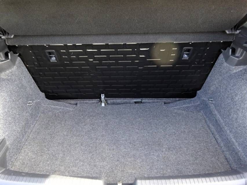 Fahrzeugabbildung Volkswagen Polo VI 1.0 Trendline