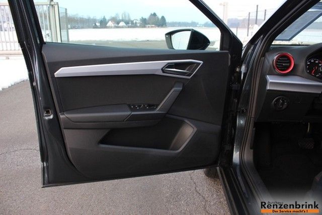 Arona FR TSI DSG AHK Navi LED Sitzhzg. Ganzjahre