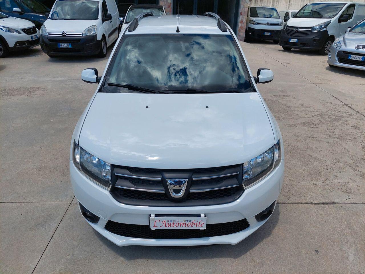 Dacia Logan 2015 — салон