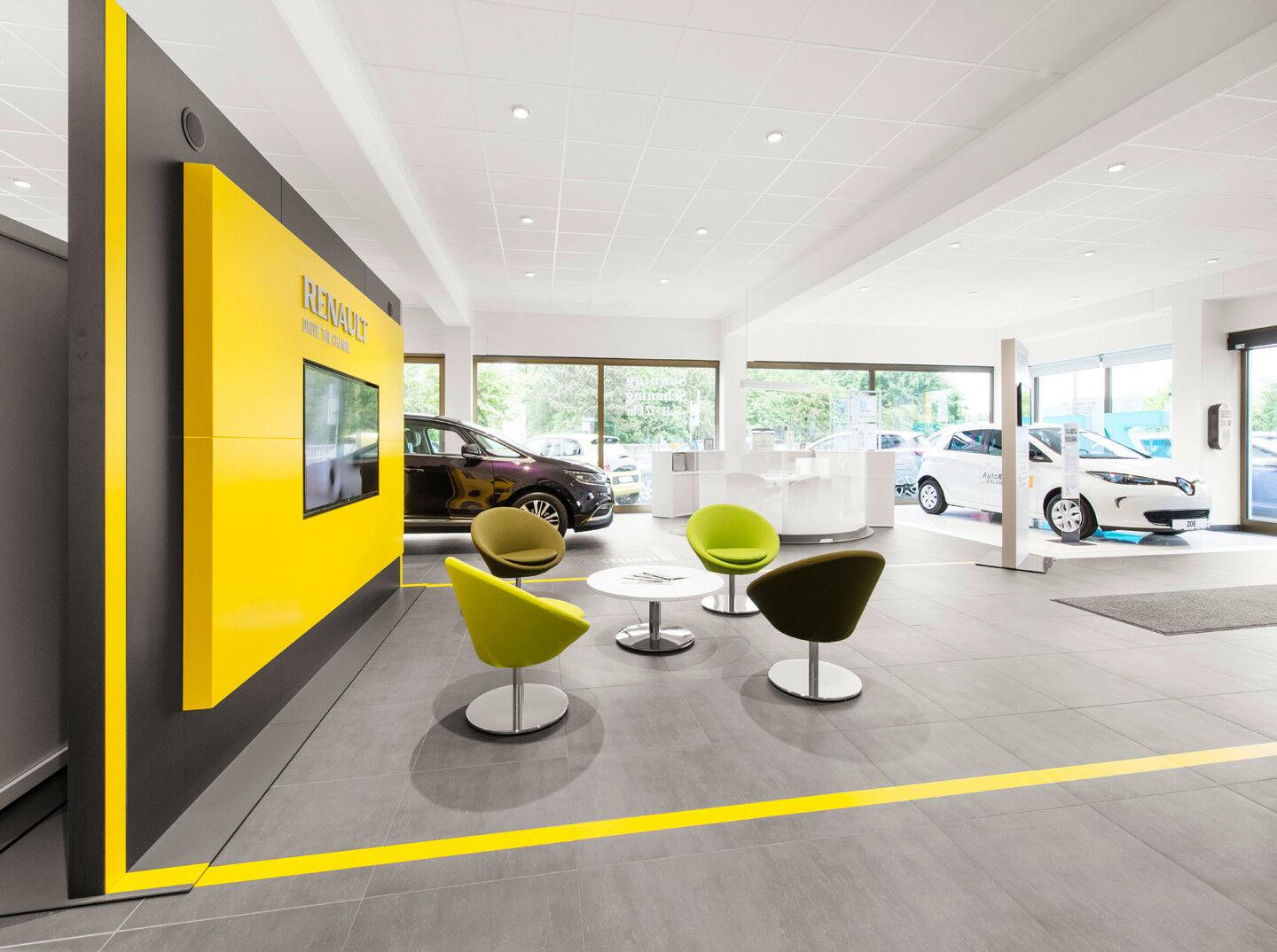showroom-image-top