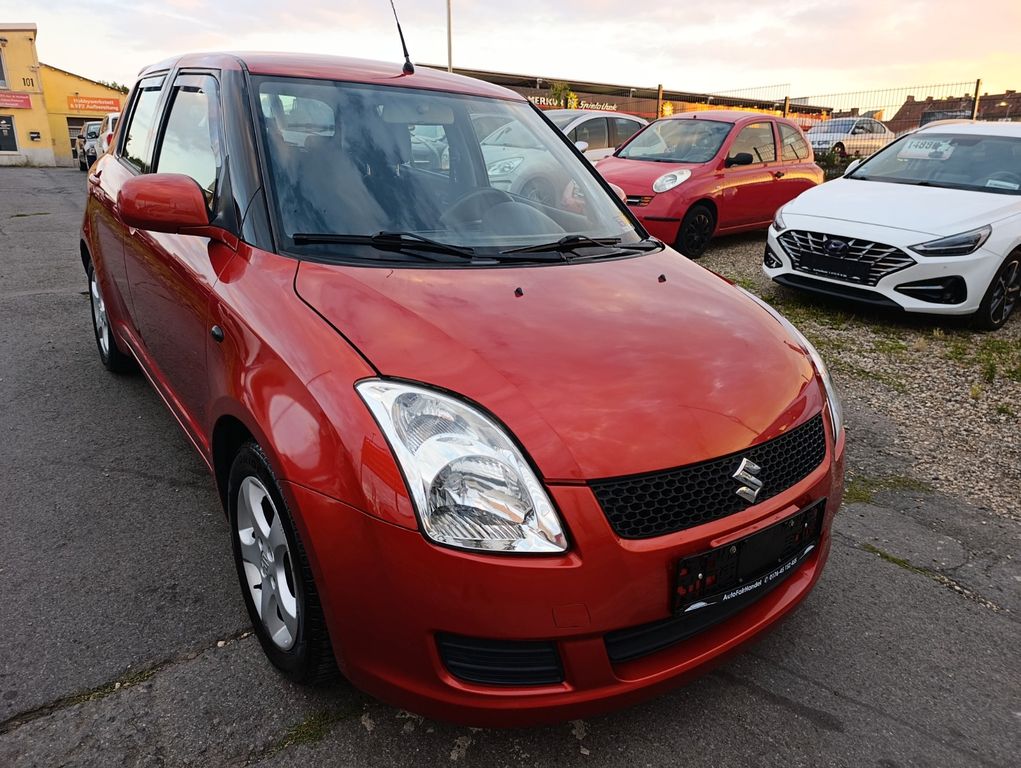 Suzuki Swift Lim. Club*NAVI*APPLE CAR PLAY*DAB*KLIMA*