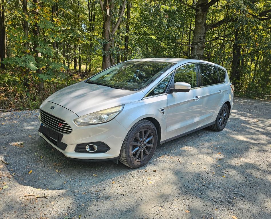 Image of Ford S-Max