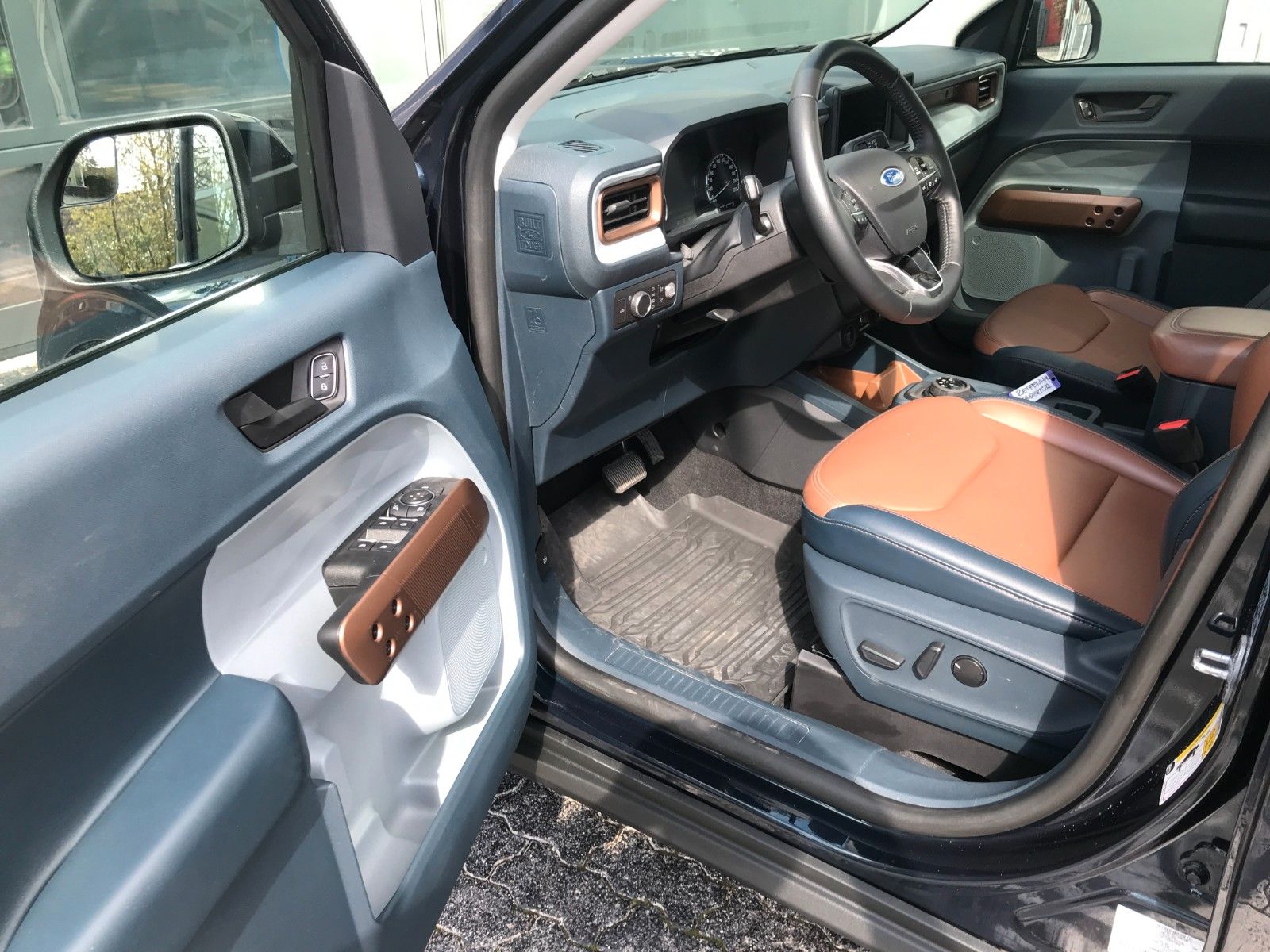 Fahrzeugabbildung Ford Maverick Lariat 2.0 Eco Boost AWD*AHK*Leder