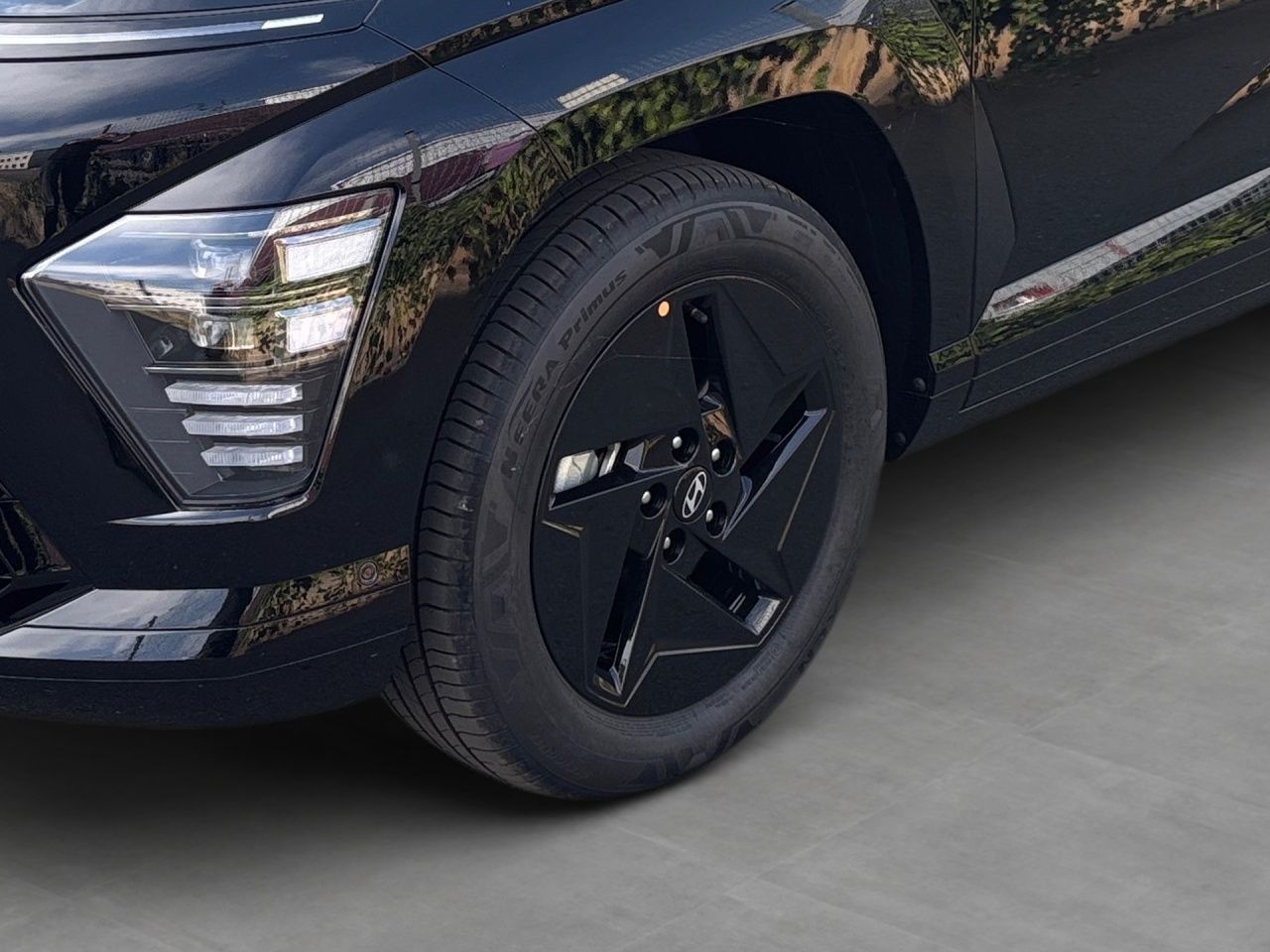 Fahrzeugabbildung Hyundai KONA TREND 360 ACC AUT Akustikglas DynLicht Kam.