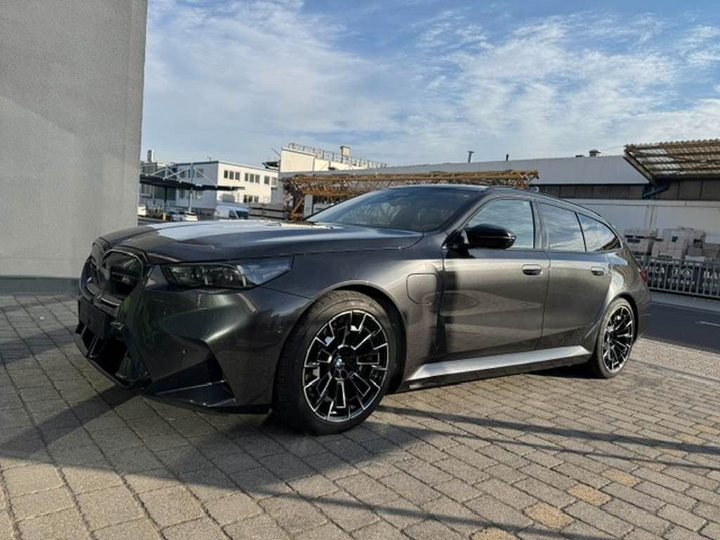 Image of BMW M5