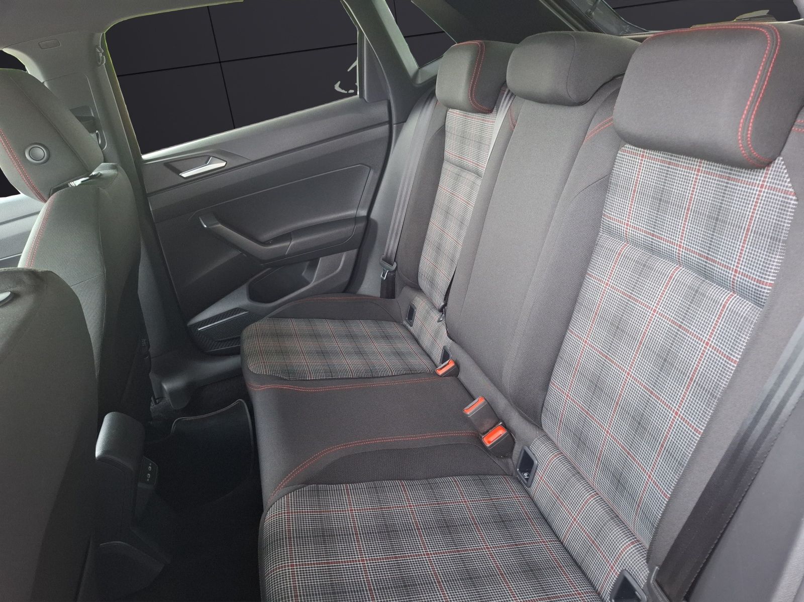 Fahrzeugabbildung Volkswagen Polo GTI DSG Matrix AID ACC Park-Assist SH 18"