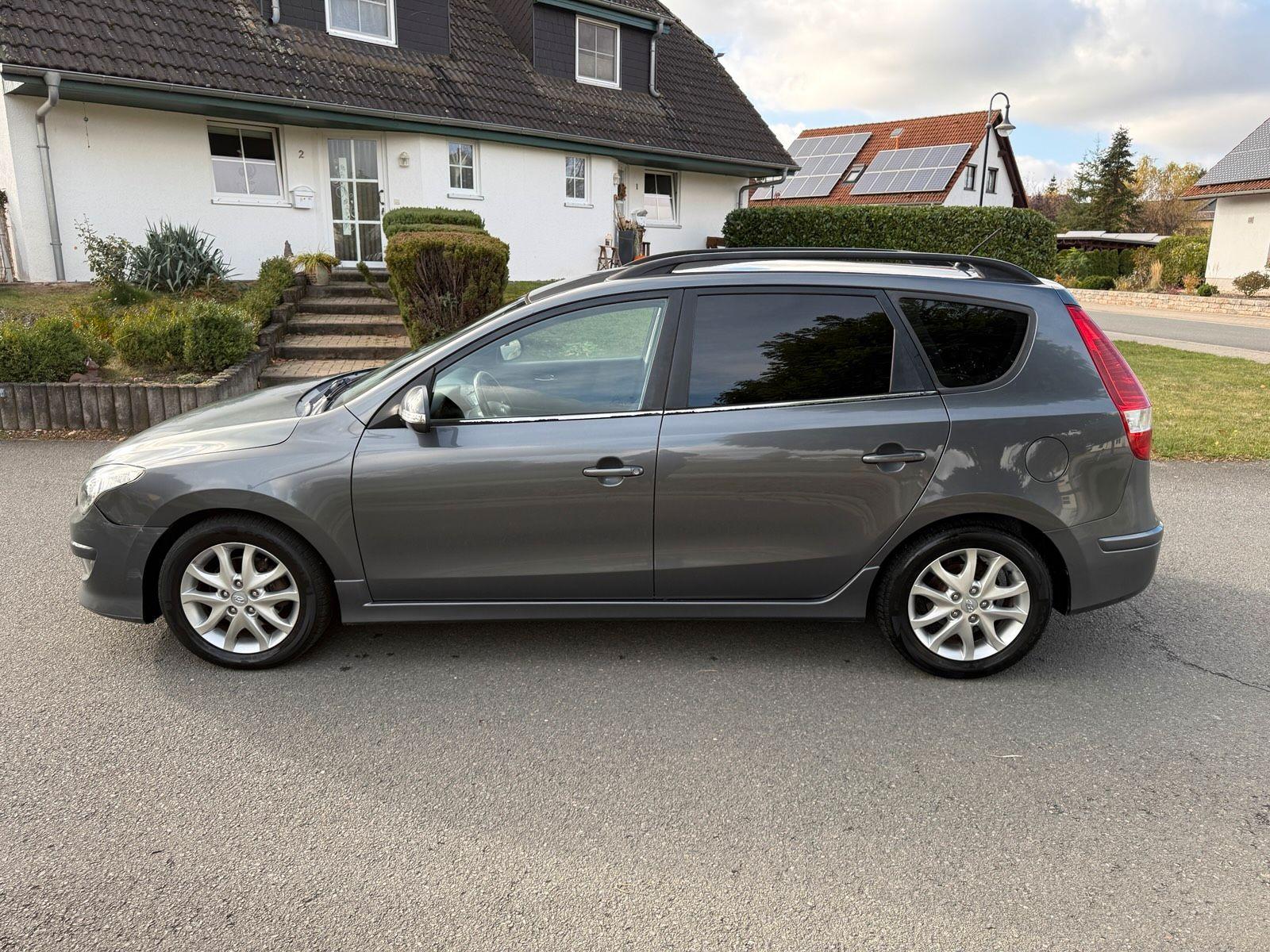 Hyundai i30 2011 — photo 5