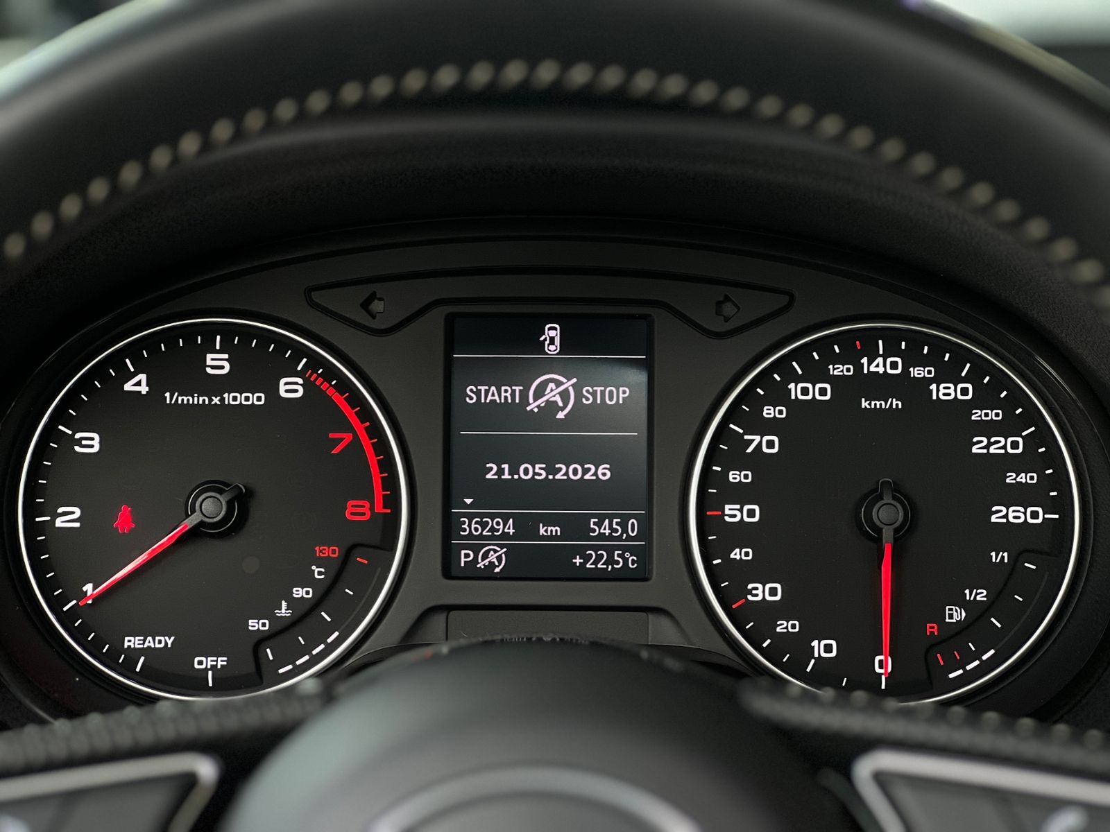 Fahrzeugabbildung Audi Q2 35 TFSI S-Tronic S Line PANO SHZ LED NAVI