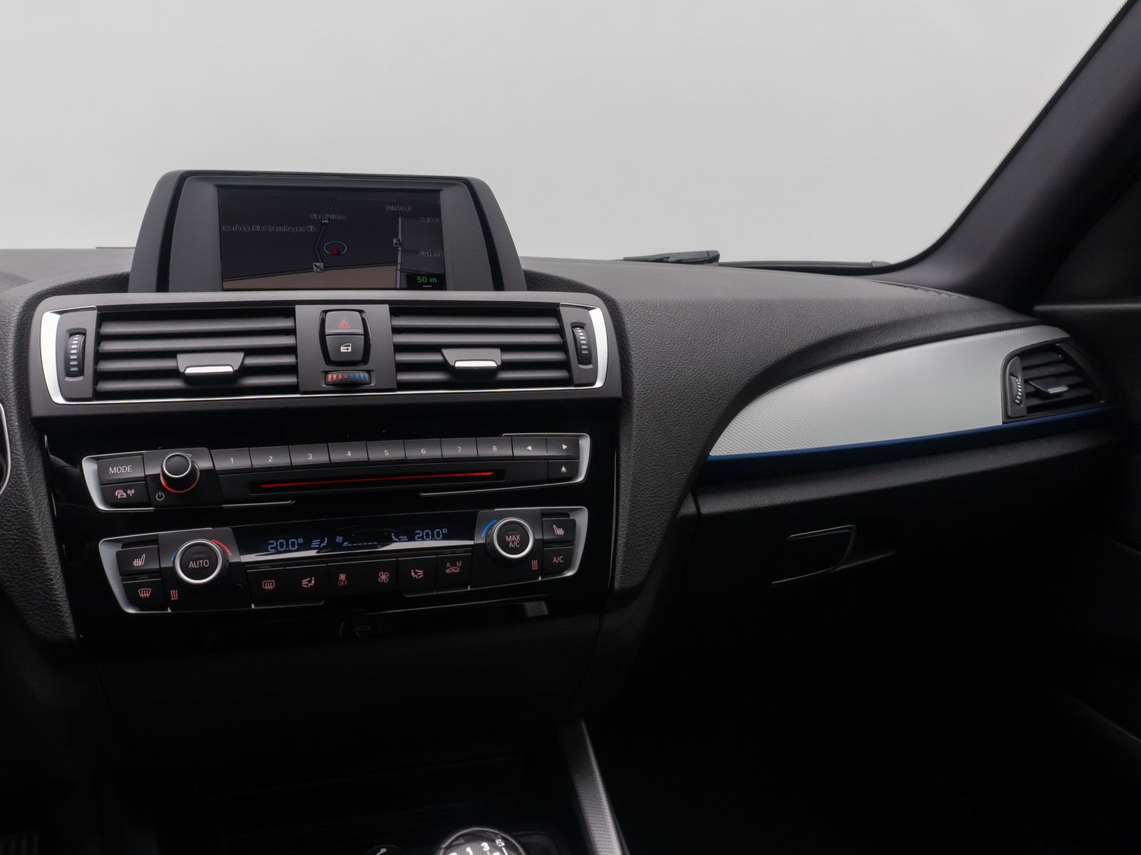 Fahrzeugabbildung BMW 220d Coupé M Sport Xenon PDC Navi GeschwindigReg