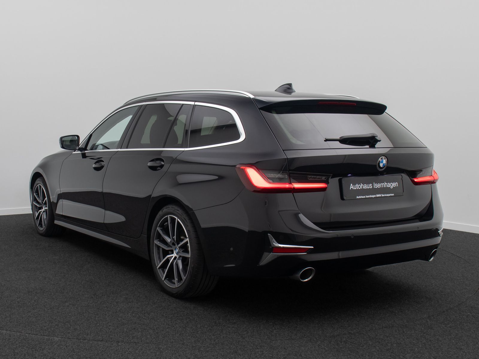 Fahrzeugabbildung BMW 330i xD Luxury Line HUD DAB Komfort 360&deg; Leder
