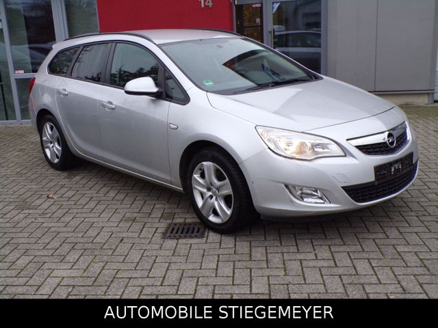 Opel Astra J Sports Tourer Design Edition