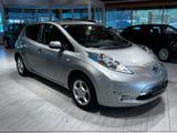 Nissan Leaf (mit Kauf-Batterie) Acenta LM W-Paket Navi - Nissan Leaf in Dresden
