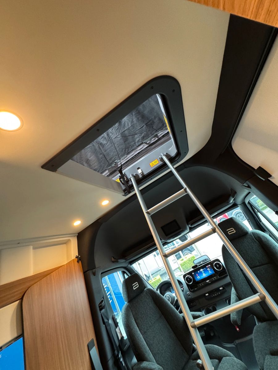 Fahrzeugabbildung Bürstner Habiton HMX 4x4 Schlafdach SIE SPAREN € 8.008,-!