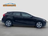Volvo V40 Kinetic 2.0d * 120 PS * Automatik * - scheckheftgepflegte Volvo Gebrauchtwagen