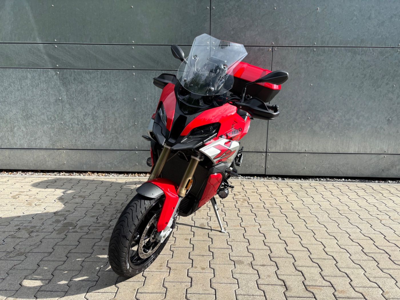 Fahrzeugabbildung BMW S 1000 XR K69 Touren u. Dynamikpaket