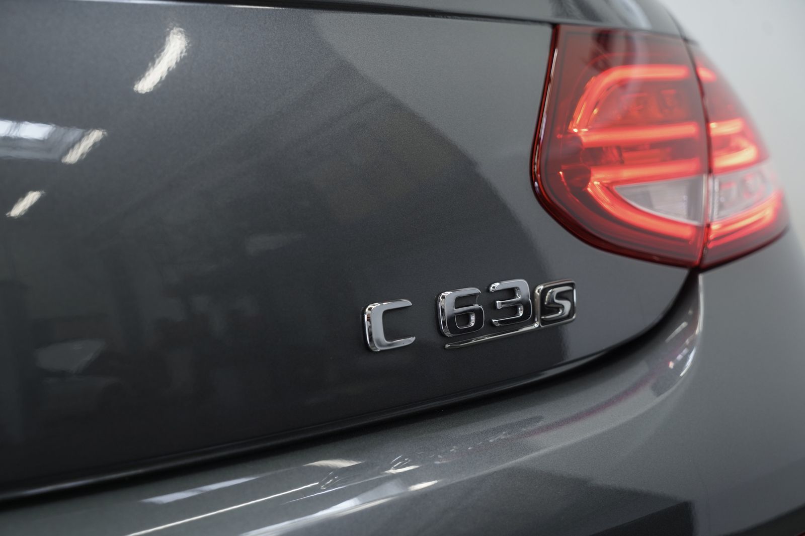 Mercedes Benz C 63 Amg