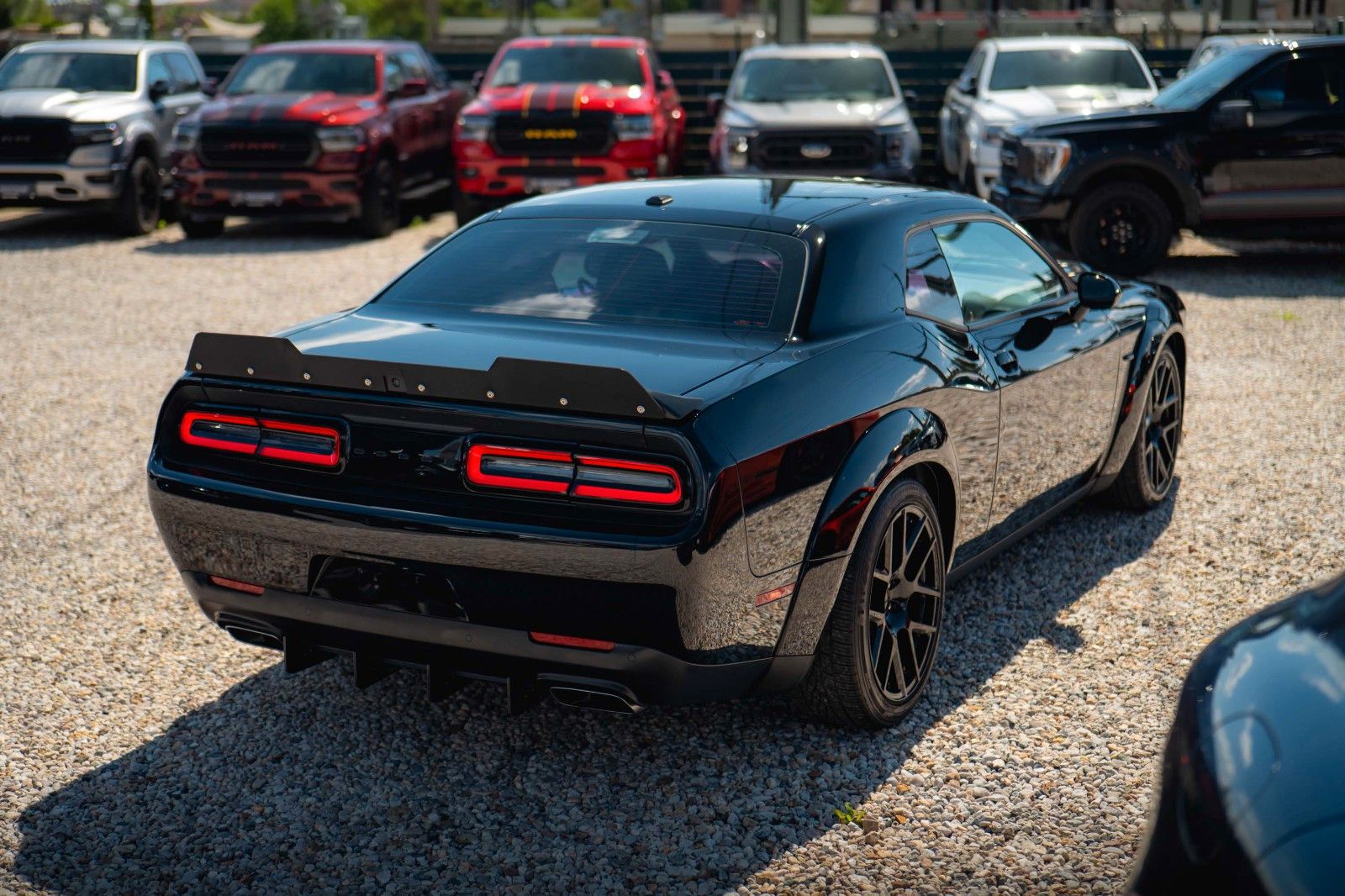 Fahrzeugabbildung Dodge Challenger 5.7 V8 R/T SRT WIDE BODY *LED*19%*