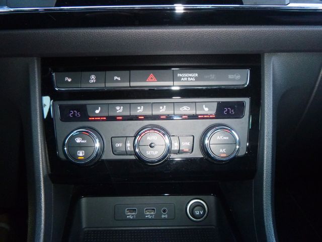 Fahrzeugabbildung Seat Ateca 1,4 TSI Xcellence >Allrad/AUT/NAV/LED/KAM