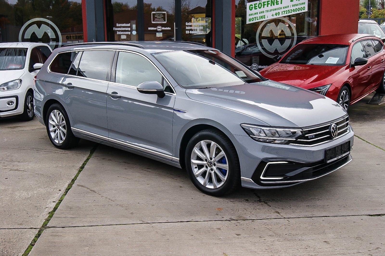 Fahrzeugabbildung Volkswagen Passat Variant HYBRID GTE iQ HEAD-UP ACC WINTER