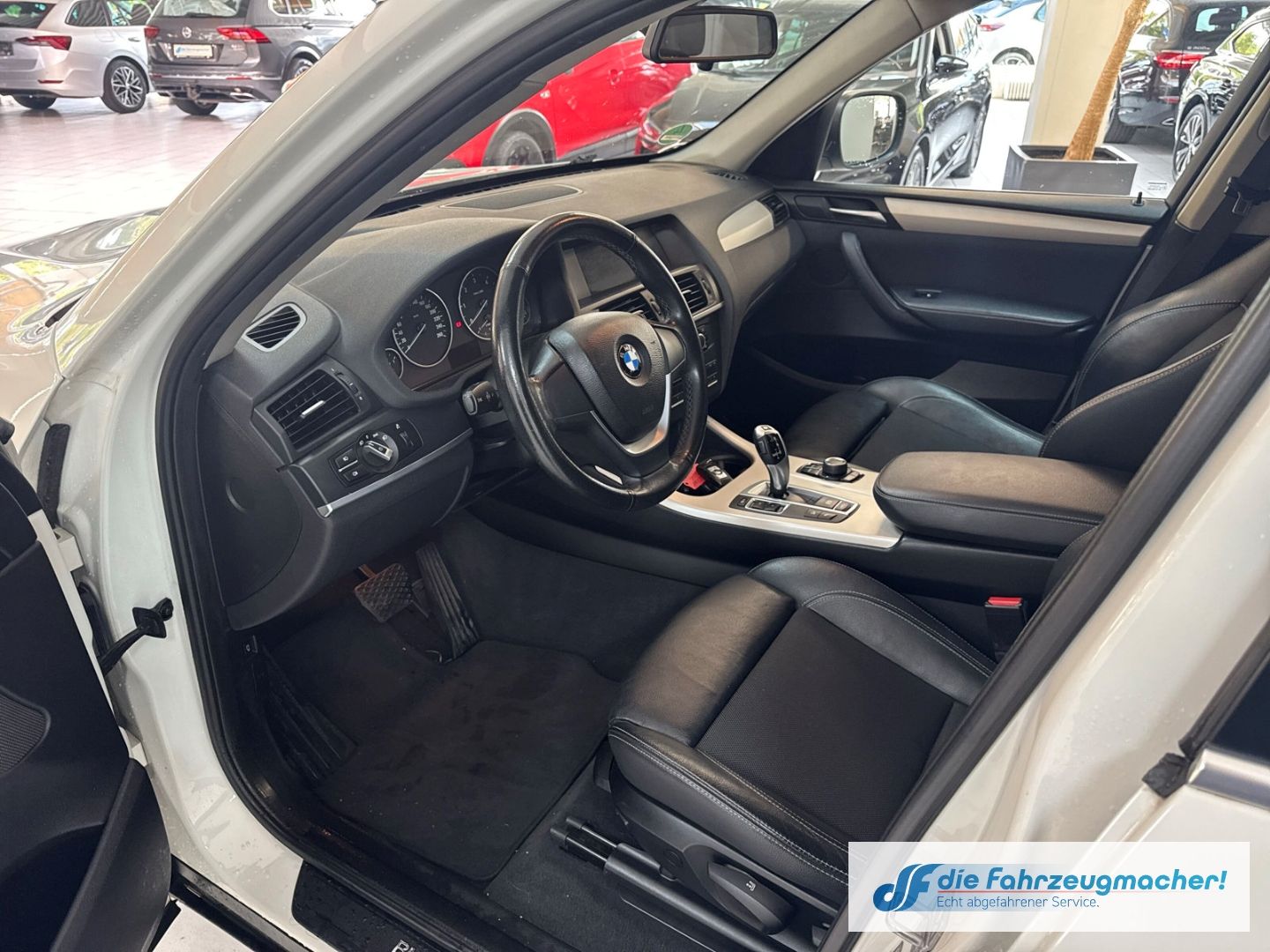 Fahrzeugabbildung BMW X3 xDrive 30d  El. Panodach Bi-Xenon *EXPORT