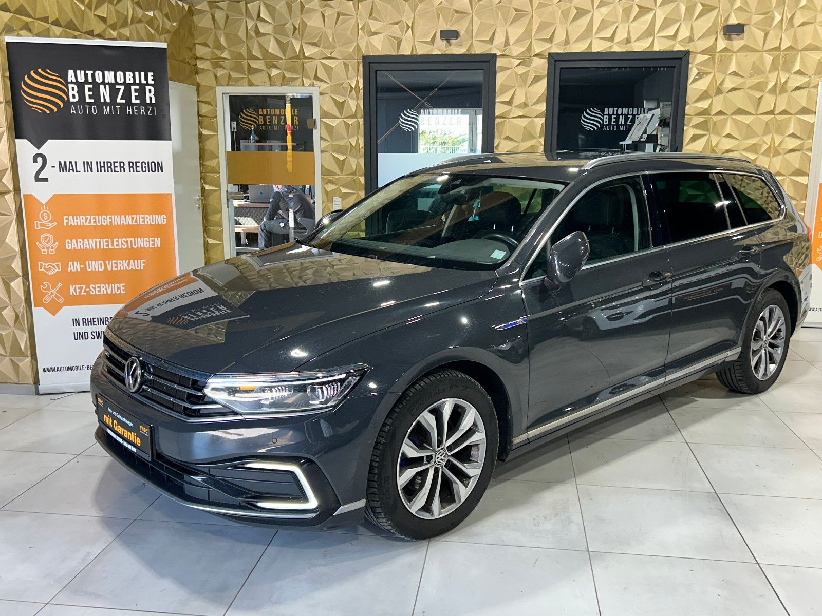 Fahrzeugabbildung Volkswagen Passat Variant GTE/APPLE/KAMERA/NAVI/ACC/8-FACH/