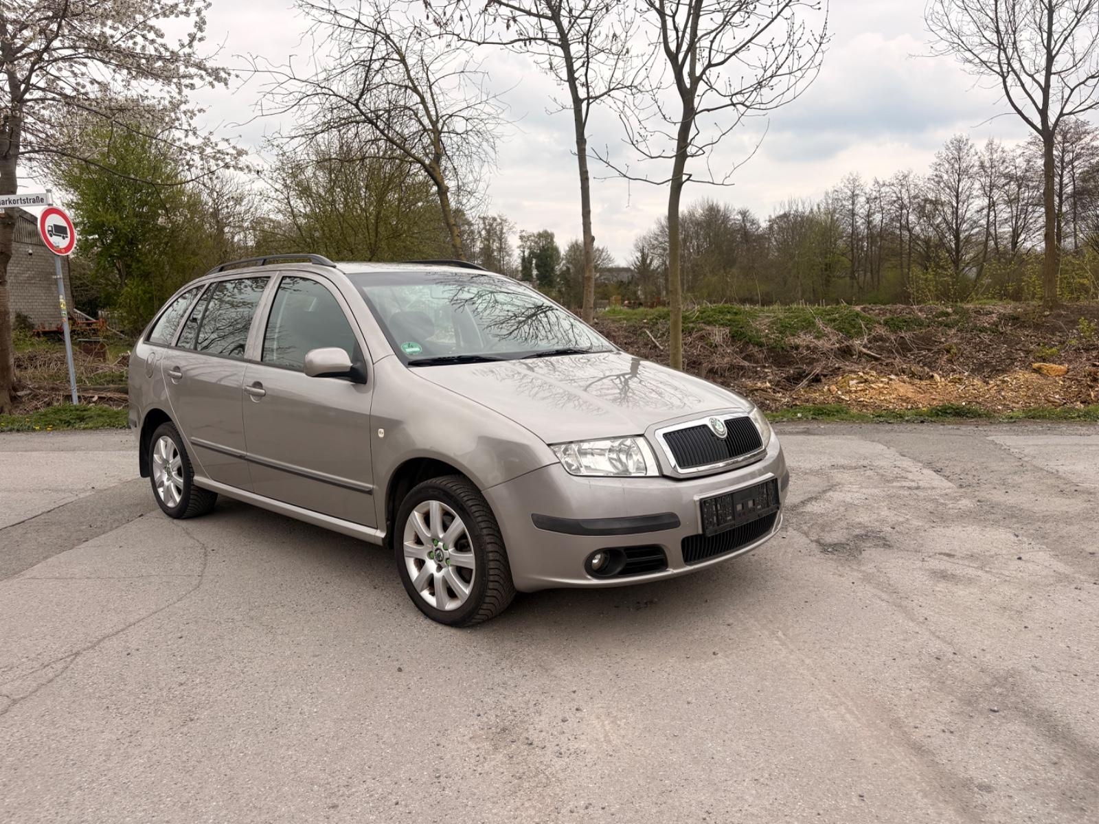 Skoda Fabia Combi Style Edition/Zahnriemen Neu