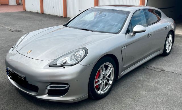 Porsche Panamera Turbo sehr gepflegt Porsc...