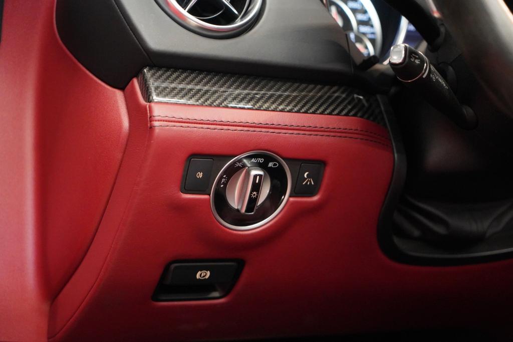 Mercedes-Benz SL 63 AMG