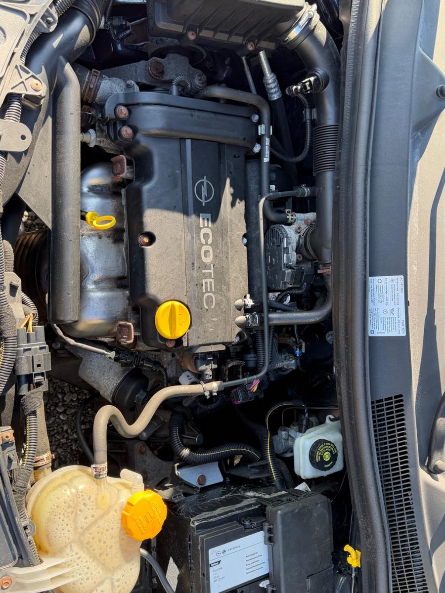 Opel Corsa D Sport