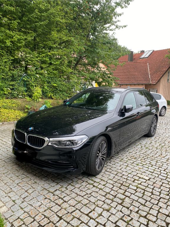 Image of BMW 530