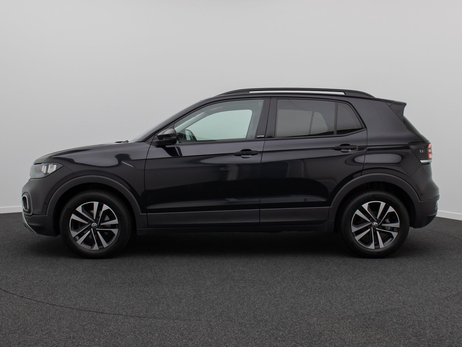 Fahrzeugabbildung Volkswagen T-Cross United ACC FahrAssist DAB Navi ParkAssis