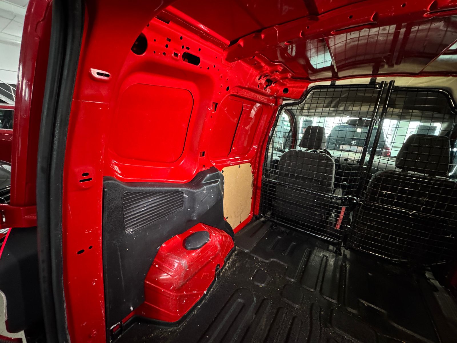 Fahrzeugabbildung Ford Tourneo Courier 1.5 TDCI TREND SERVICE & TÜV NEU