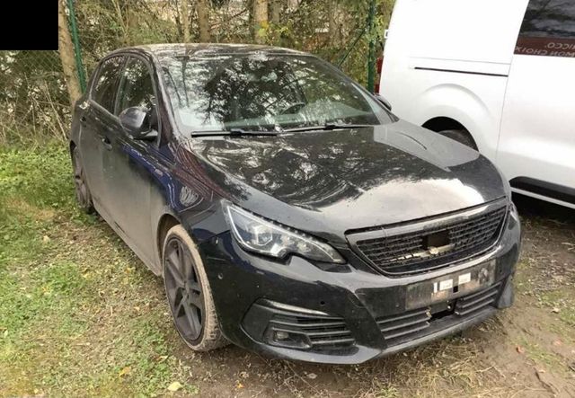 Peugeot 308 BlueHDi 130 GT LINE