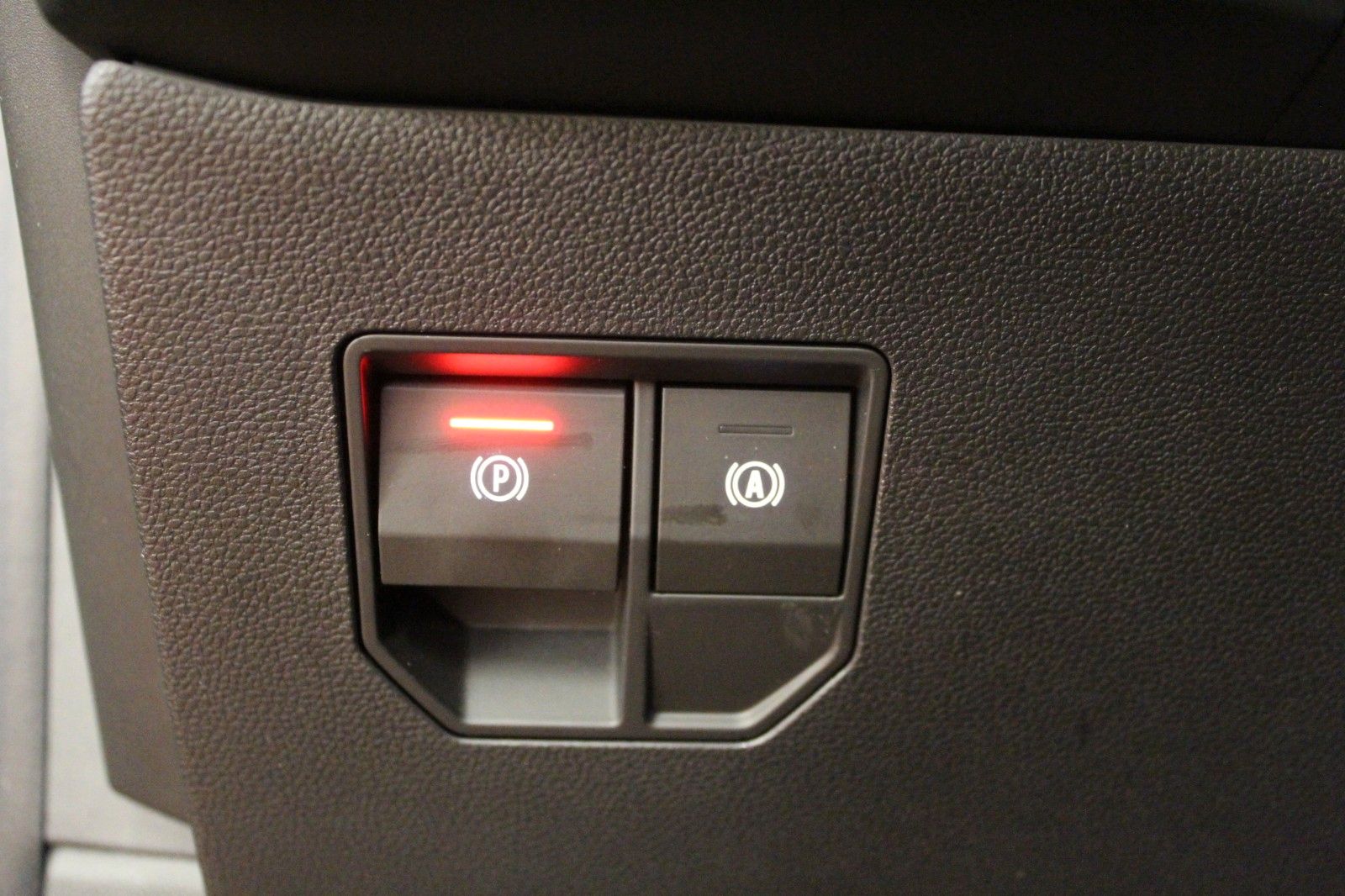 Fahrzeugabbildung Renault Megane E Tech Iconic EV60 220hp optimum charge