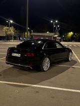 Audi S4 3.0 TFSI tiptronic quattro - - Audi S4 mit Benzin-Antrieb: Schwarz, Limousine