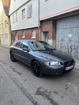 Volvo S60 2.5T AWD - Volvo Gebrauchtwagen von 2004