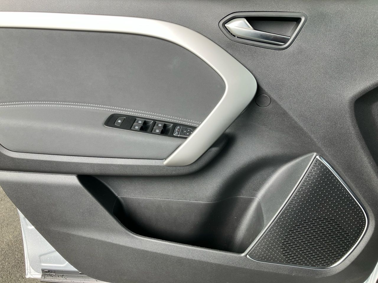 Fahrzeugabbildung Mercedes-Benz T 180 lang 2xKlima AUT DynLicht Fernlichtass. LM