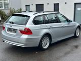 BMW 318i Touring AUTOMATIK/HU NEU/PDC V+H/VIELES NEU - BMW 318 aus 2007: 318i