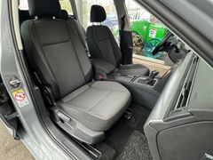 Fahrzeugabbildung Volkswagen Passat Variant 2,0 TDI DSG Unfall  Airbag`s O.K.