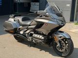 Honda Goldwing GL1800 Bagger *TOP ZUSTAND*RÜCKFAHR.* - Bagger Motorrad