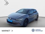 Volkswagen Golf VIII 1.5 eTSI DSG Life Navi*StHzg*Kamera*Ke - Benzin Gebrauchtwagen in Wiesbaden
