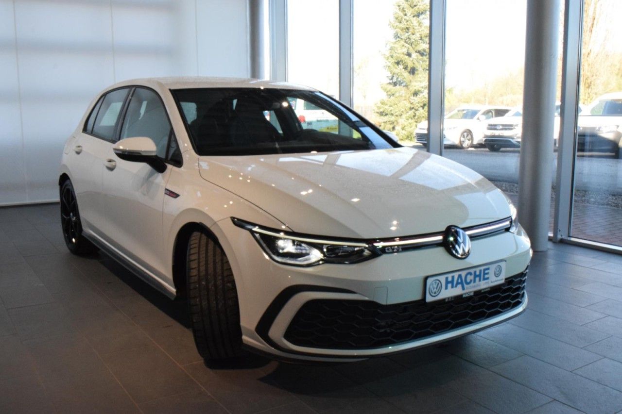 Volkswagen Golf - Bild 2