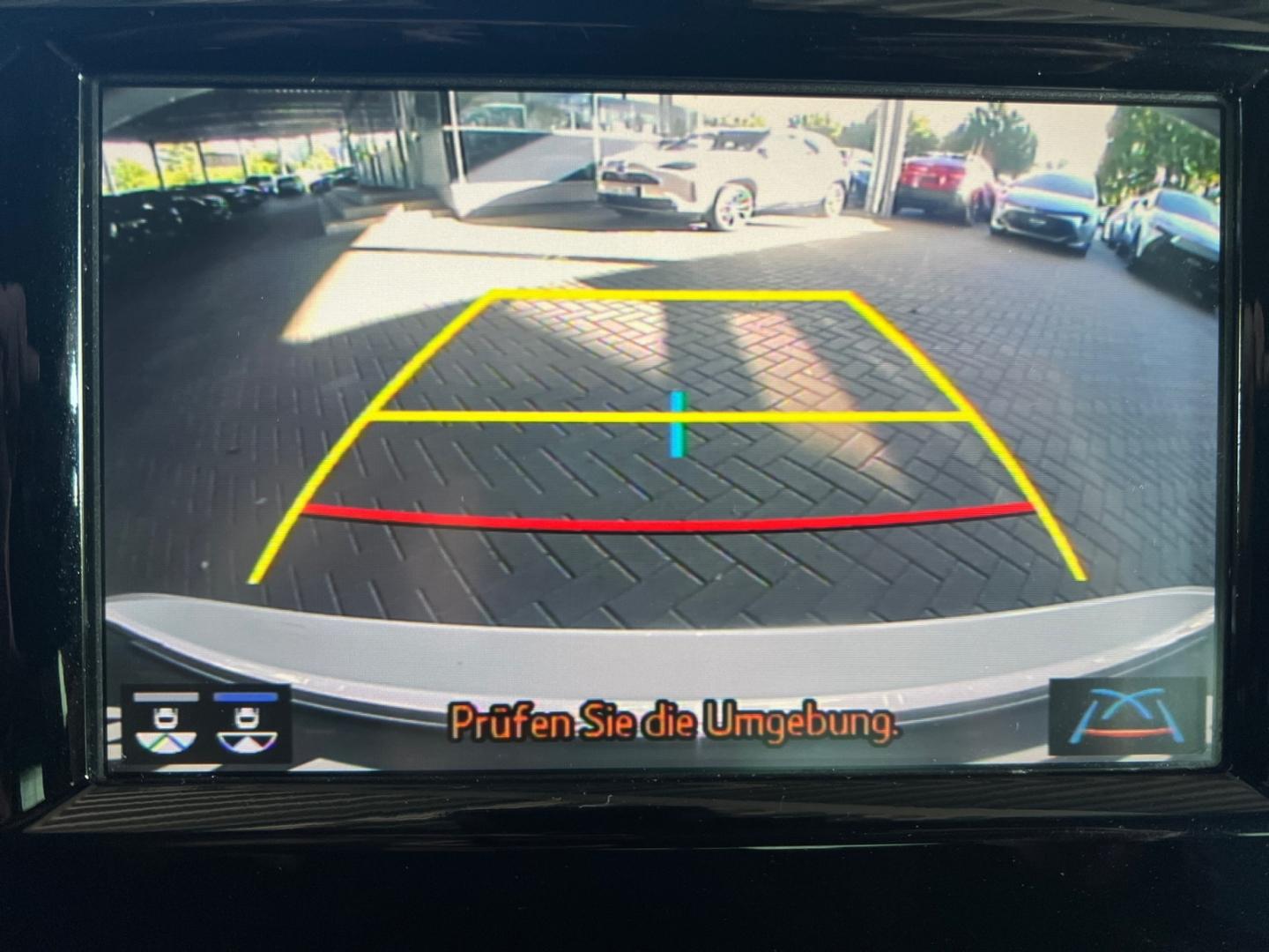 Toyota Camry Hybrid Business Edition *LED*el. Sitze*CAM