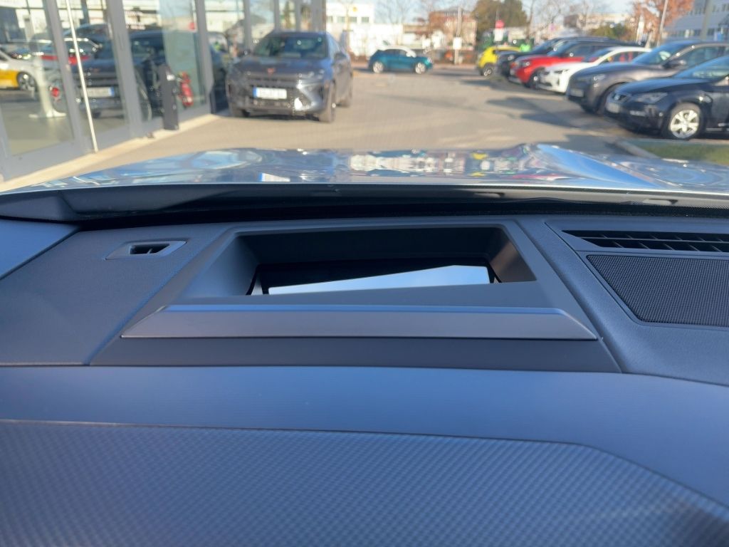 Fahrzeugabbildung Opel Grandland GS Komfort Paket Panoramadach Anhängek